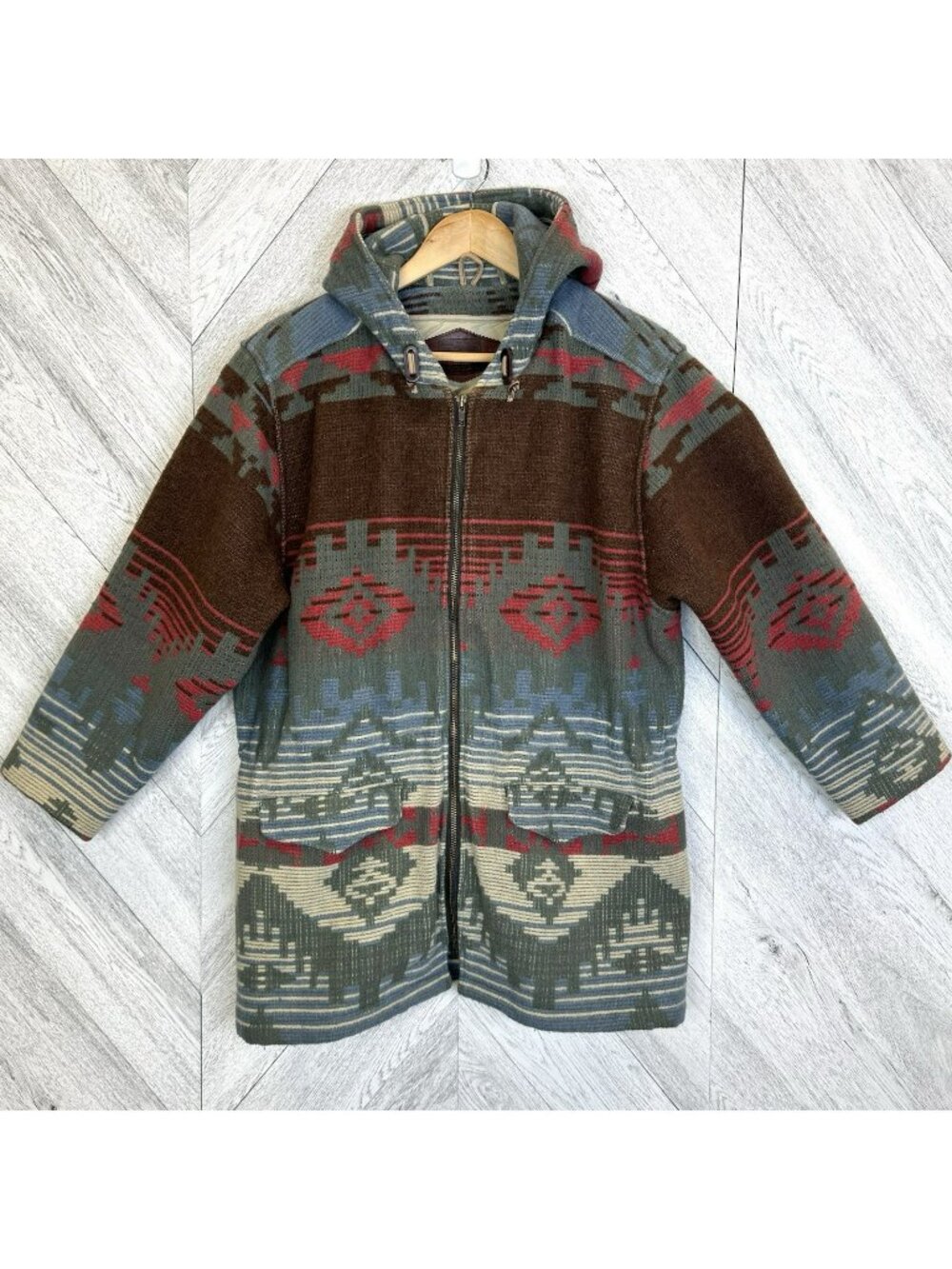 Vintage Woolrich Womens Size Large Southwestern Blanket Jacket Coat Made in USA